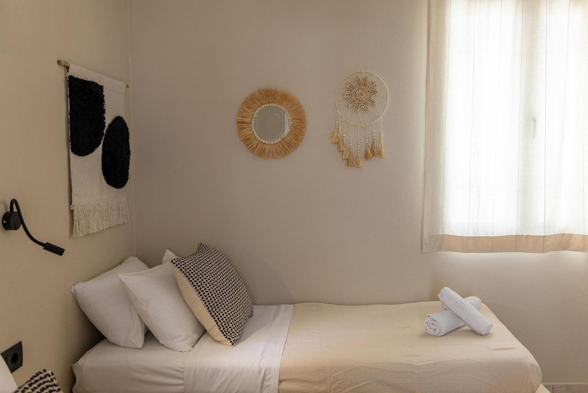 Noe Rooms In Center Of Τήνος Εξωτερικό φωτογραφία